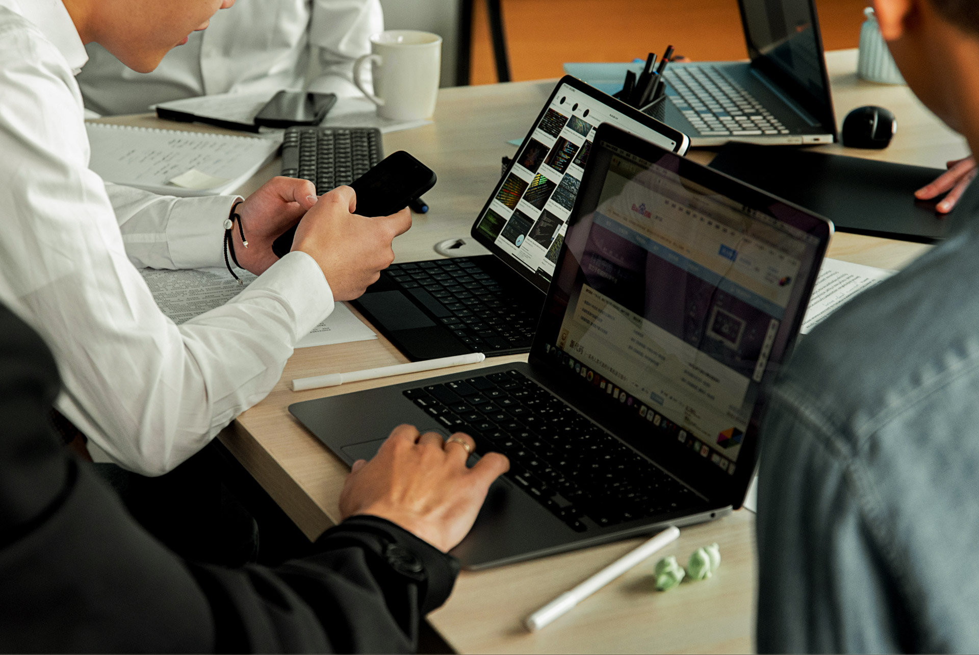 alt-search-result-card