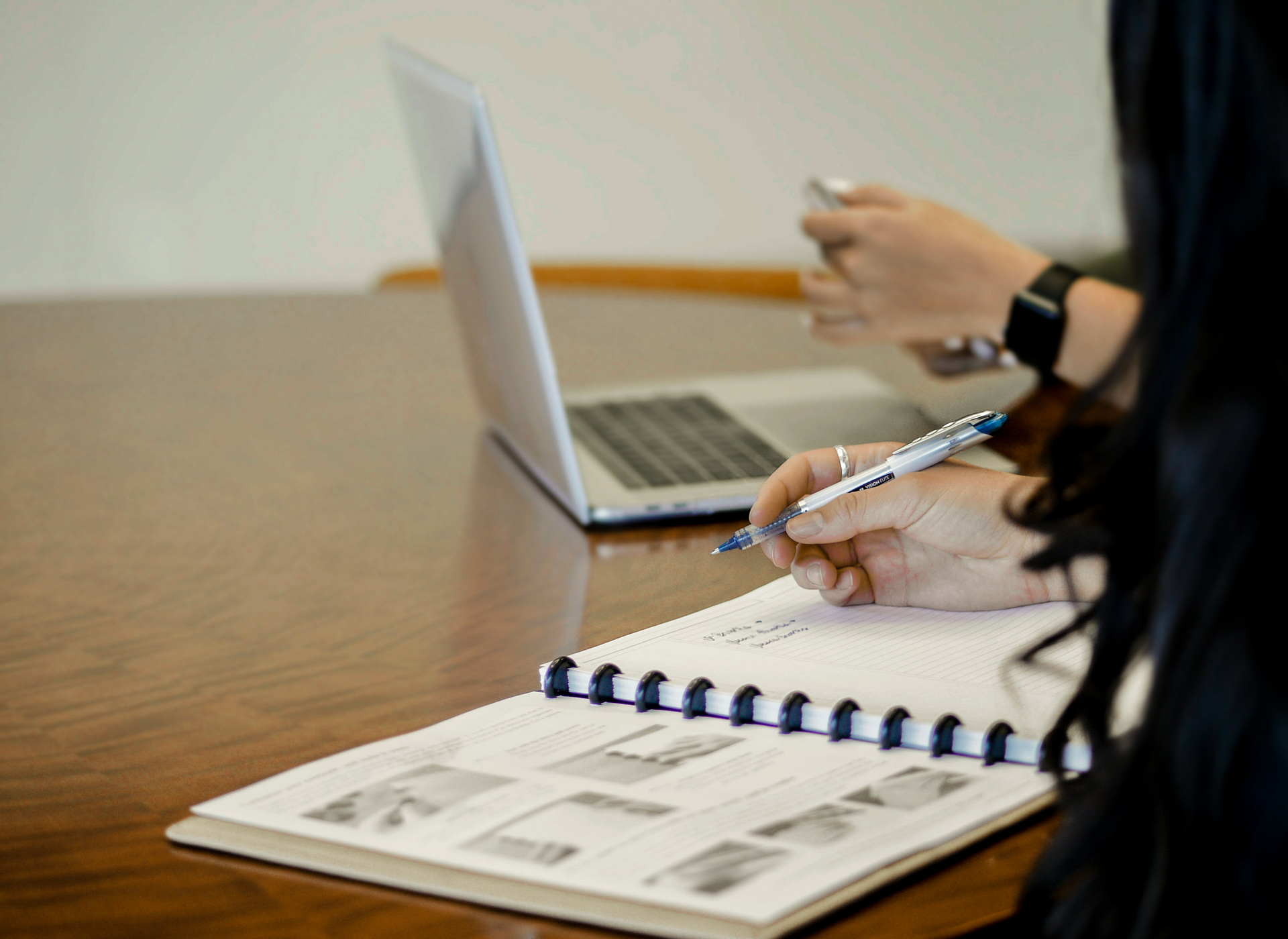 alt-search-result-card