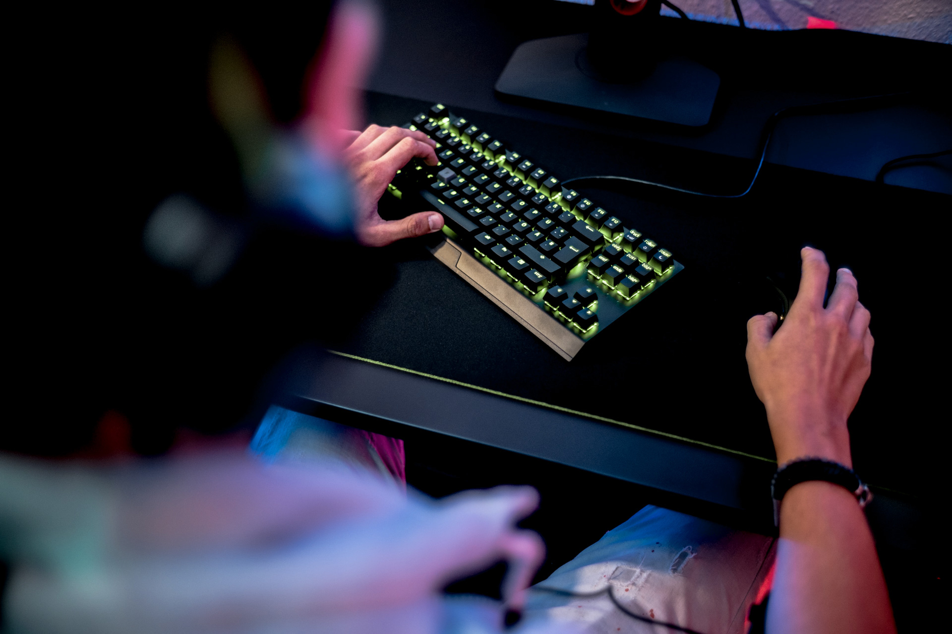 alt-search-result-card